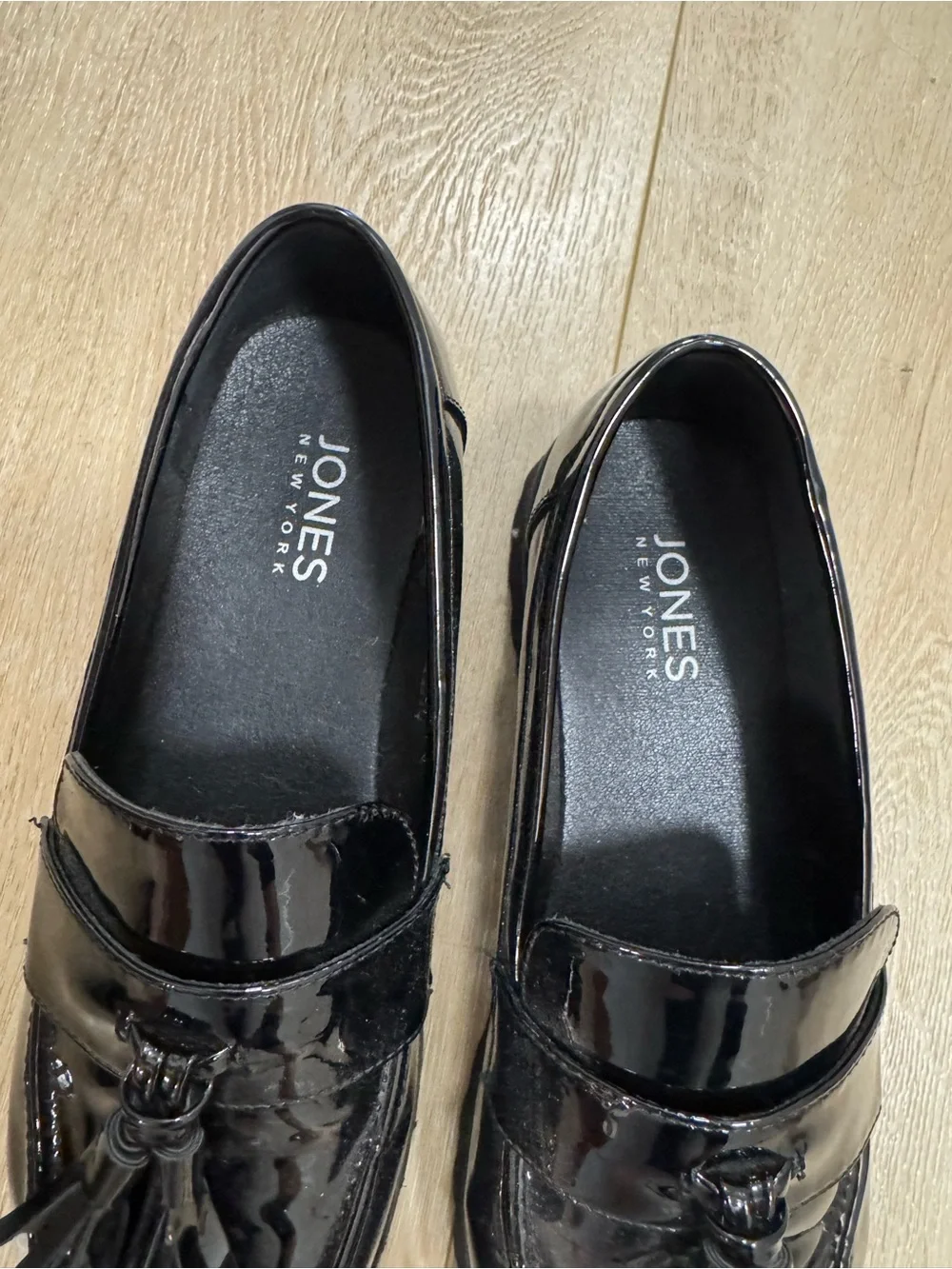 Jones New York sleek patent